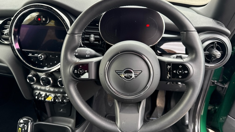 Used MINI Hatch 2022 for sale - 76870188: Photo 5