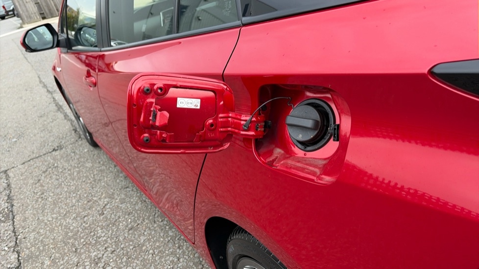 Used Toyota Prius 2020 for sale - 76672566: Photo 21