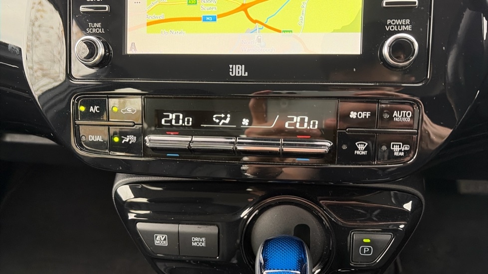 Used Toyota Prius 2020 for sale - 76672566: Photo 33