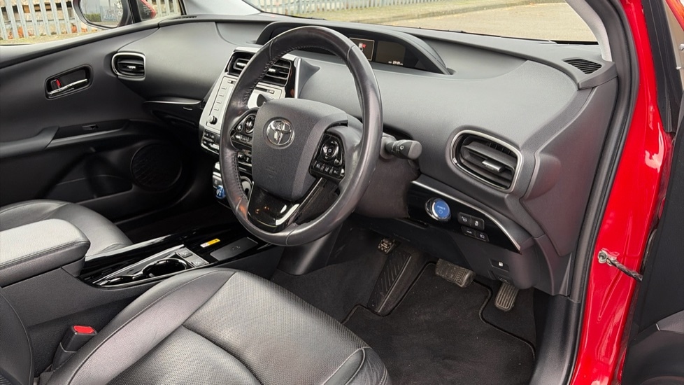 Used Toyota Prius 2020 for sale - 76672566: Photo 9