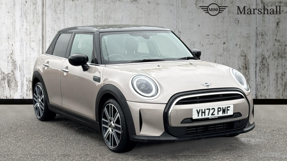 Used MINI Hatch 2022 for sale - 76176246: Photo 1