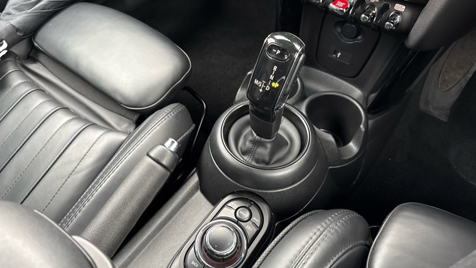 Used MINI Hatch 2022 for sale - 76176246: Photo 10