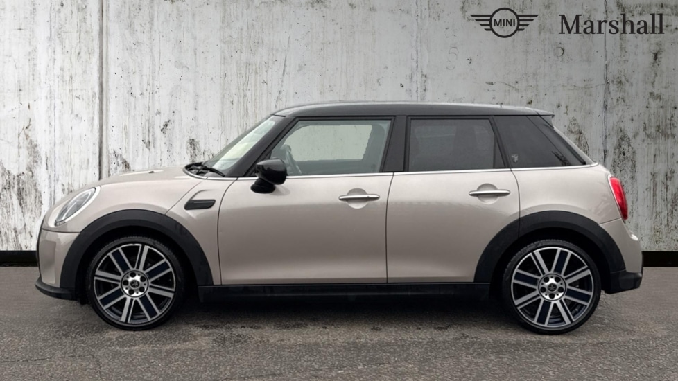 Used MINI Hatch 2022 for sale - 76176246: Photo 24