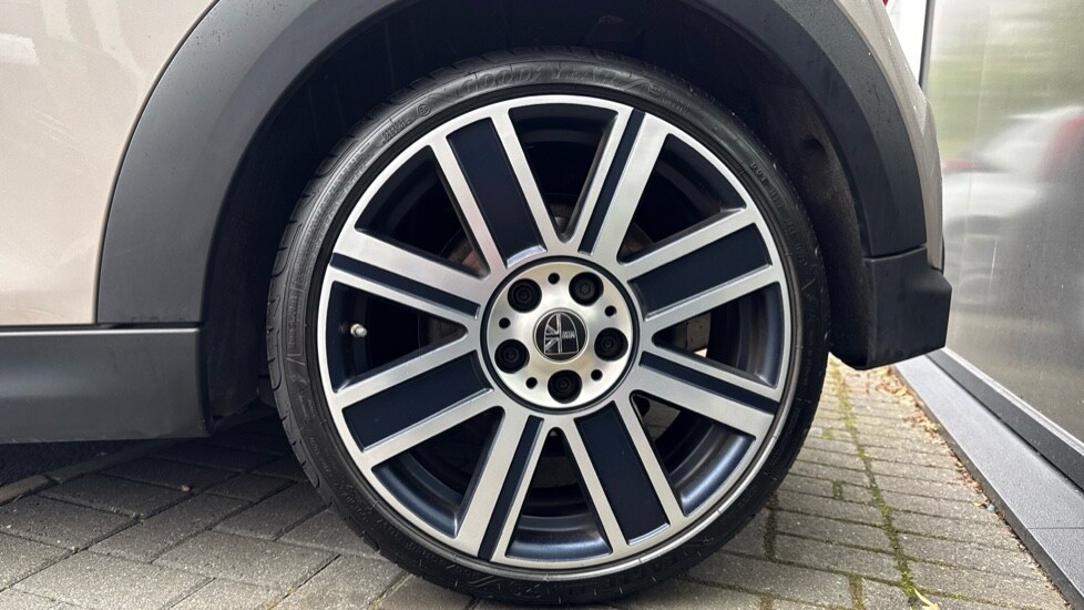 Used MINI Hatch 2022 for sale - 76176246: Photo 25