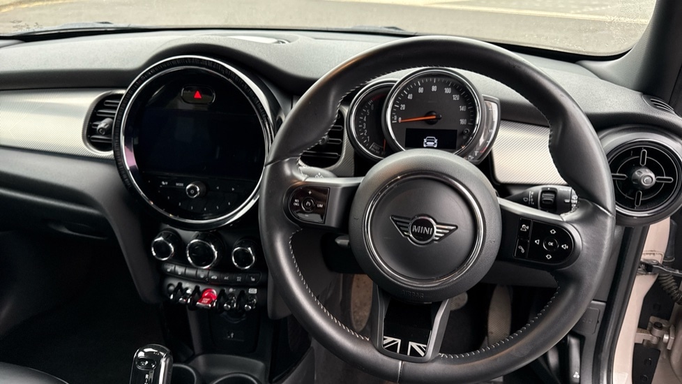 Used MINI Hatch 2022 for sale - 76176246: Photo 5