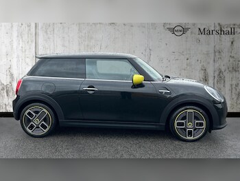 Used MINI Hatch 2022 for sale - 76372863: Photo