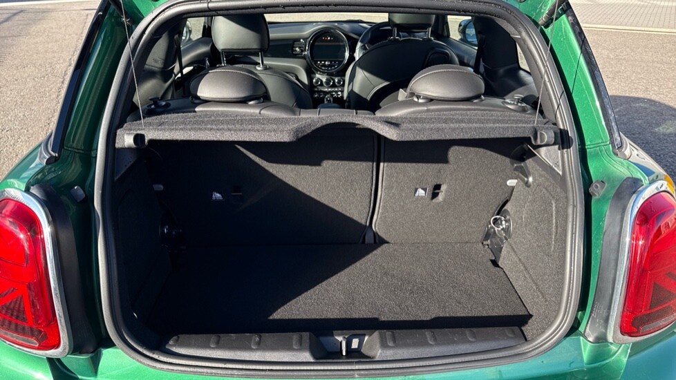 Used MINI Hatch 2023 for sale - 76487179: Photo 13