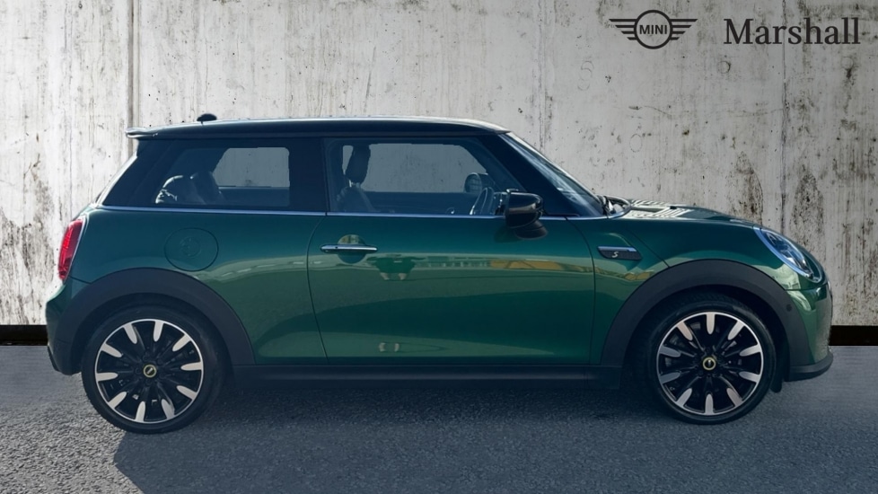 Used MINI Hatch 2023 for sale - 76487179: Photo 3