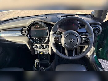 Used MINI Hatch 2023 for sale - 76487179: Photo