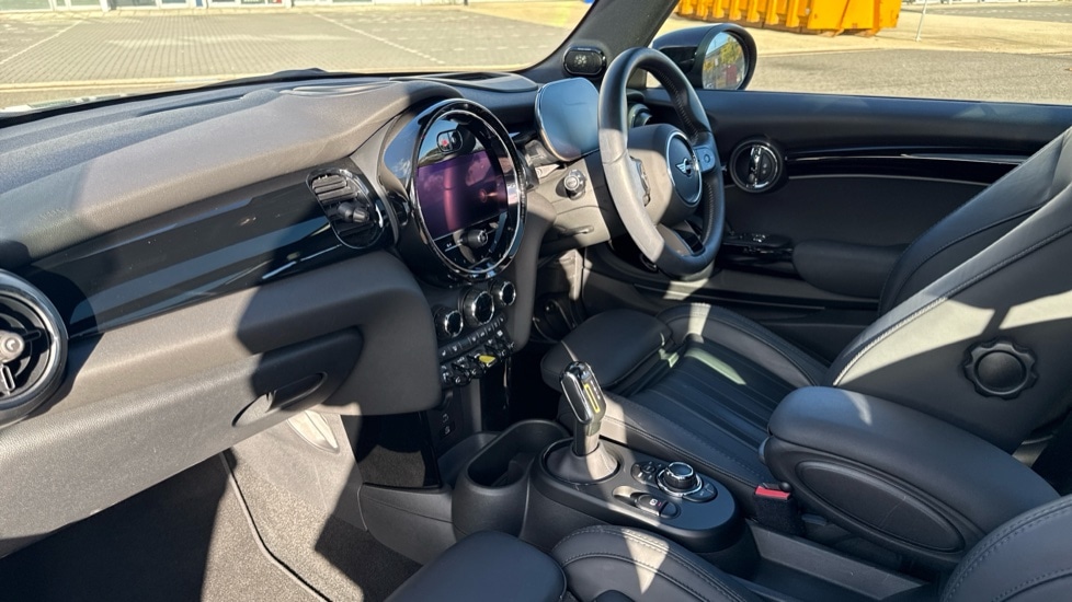 Used MINI Hatch 2023 for sale - 76487179: Photo 7