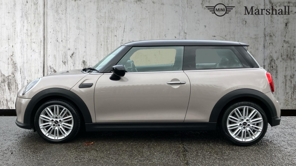 Used MINI Cooper 2023 for sale - 76874674: Photo 24