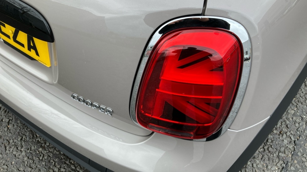 Used MINI Cooper 2023 for sale - 76874674: Photo 29