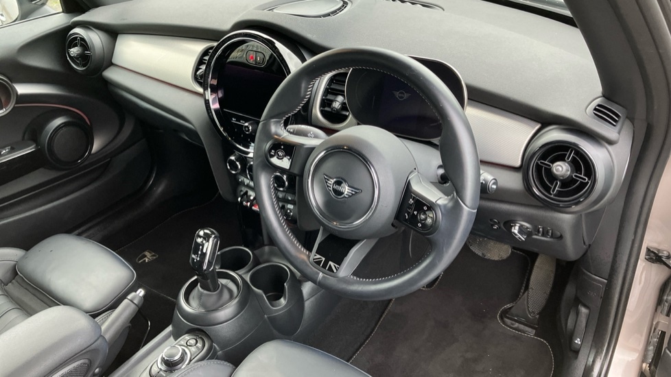 Used MINI Cooper 2023 for sale - 76874674: Photo 6