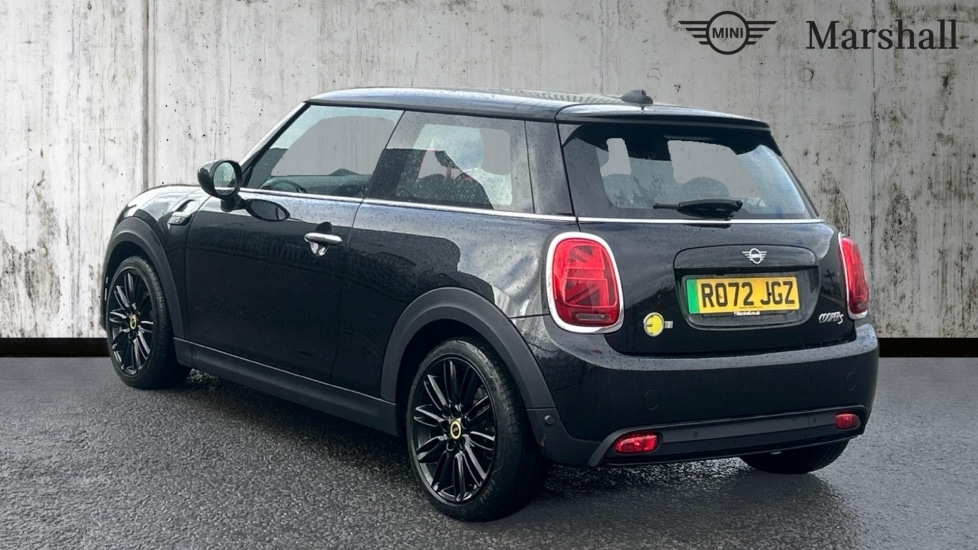 Used MINI Hatch 2022 for sale - 76871607: Photo 2