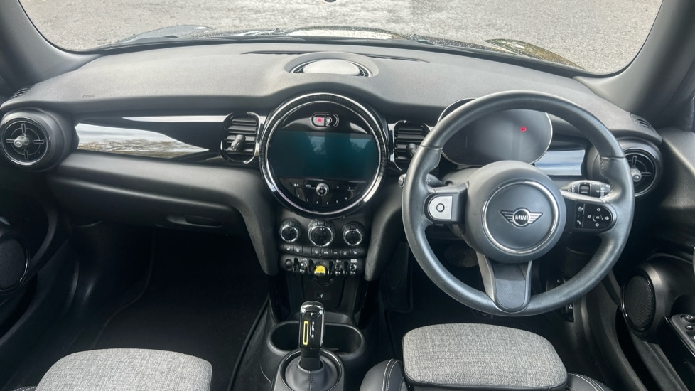 Used MINI Hatch 2022 for sale - 76871607: Photo 4