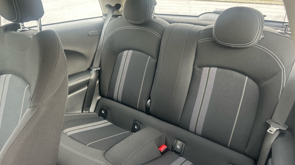 Used MINI Hatch 2022 for sale - 76873665: Photo 12