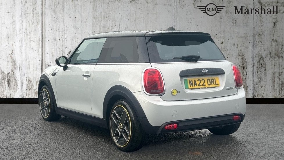 Used MINI Hatch 2022 for sale - 76873665: Photo 2