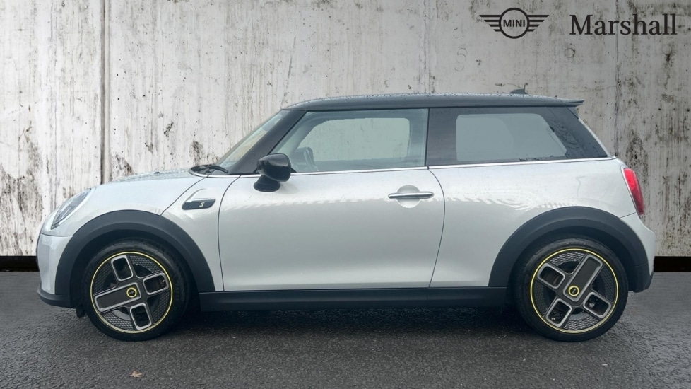 Used MINI Hatch 2022 for sale - 76873665: Photo 24