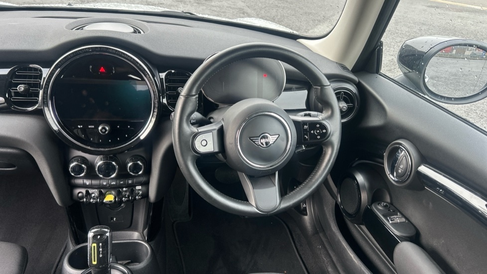 Used MINI Hatch 2022 for sale - 76873665: Photo 5