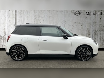 Used MINI Cooper 2025 for sale - 76966712: Photo