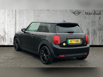 Used MINI Hatch 2021 for sale - 76874596: Photo