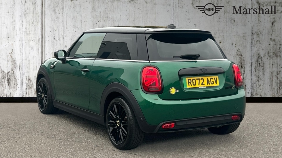 Used MINI Hatch 2022 for sale - 76869936: Photo 2