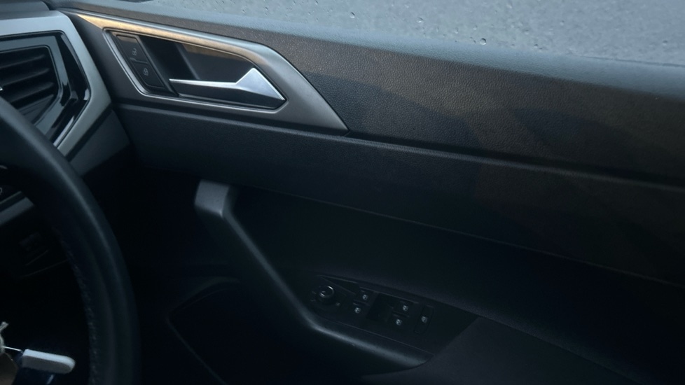 Used Volkswagen Polo 2021 for sale - 76874728: Photo 30