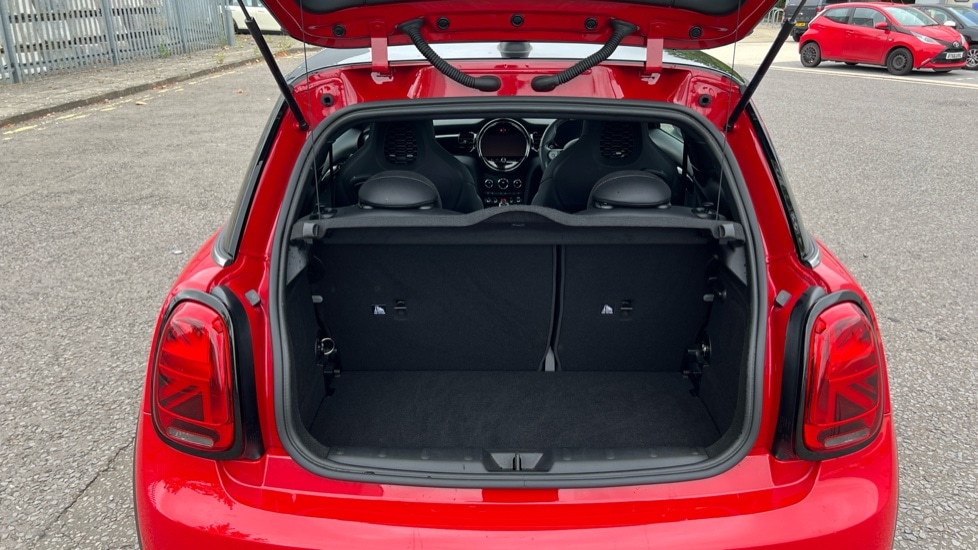 Used MINI Hatch 2024 for sale - 76410679: Photo 13