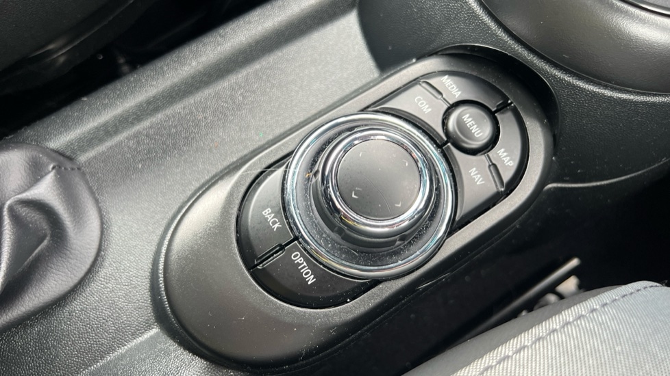 Used MINI Hatch 2024 for sale - 76410679: Photo 19