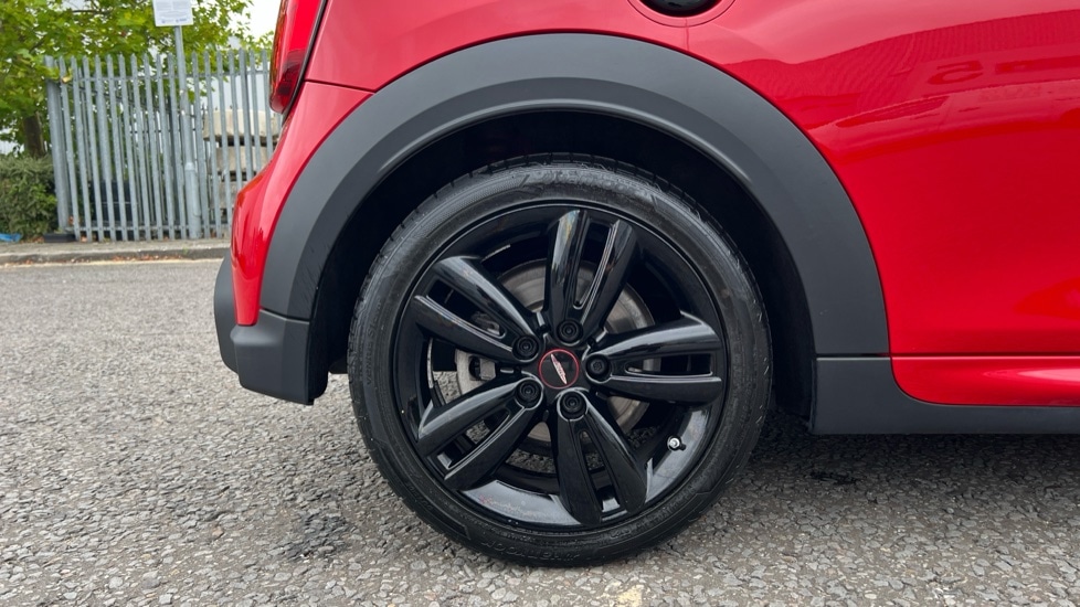 Used MINI Hatch 2024 for sale - 76410679: Photo 27