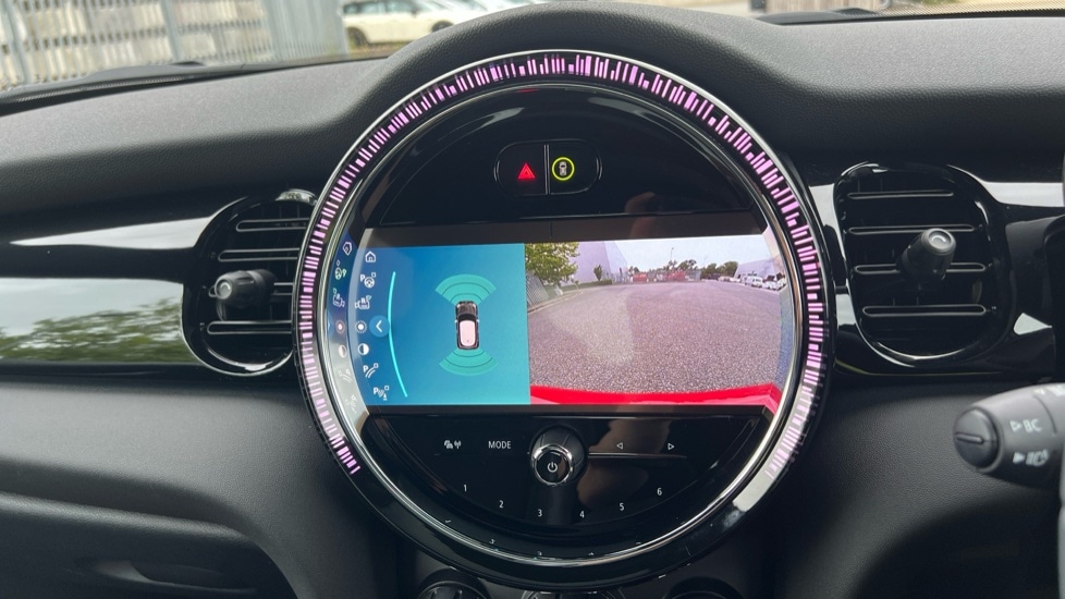 Used MINI Hatch 2024 for sale - 76410679: Photo 31