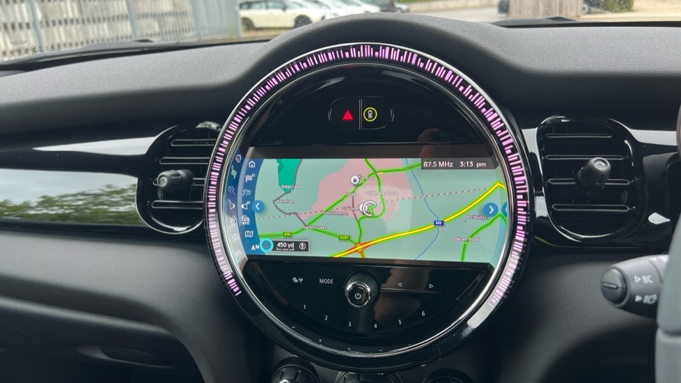 Used MINI Hatch 2024 for sale - 76410679: Photo 32