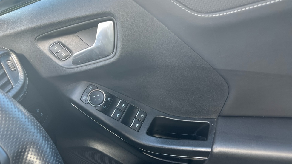 Used Ford Puma 2020 for sale - 76869865: Photo 30