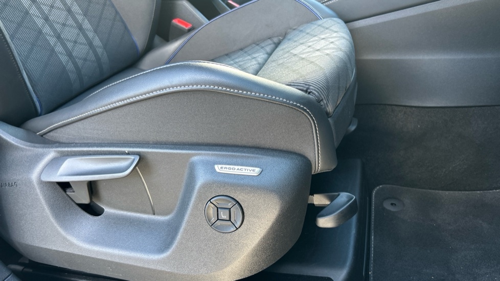 Used Volkswagen Tiguan 2024 for sale - 76873452: Photo 32