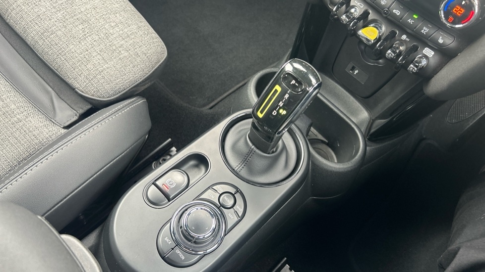 Used MINI Hatch 2022 for sale - 76873353: Photo 10