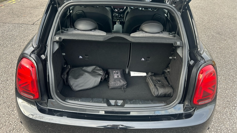 Used MINI Hatch 2022 for sale - 76873353: Photo 13