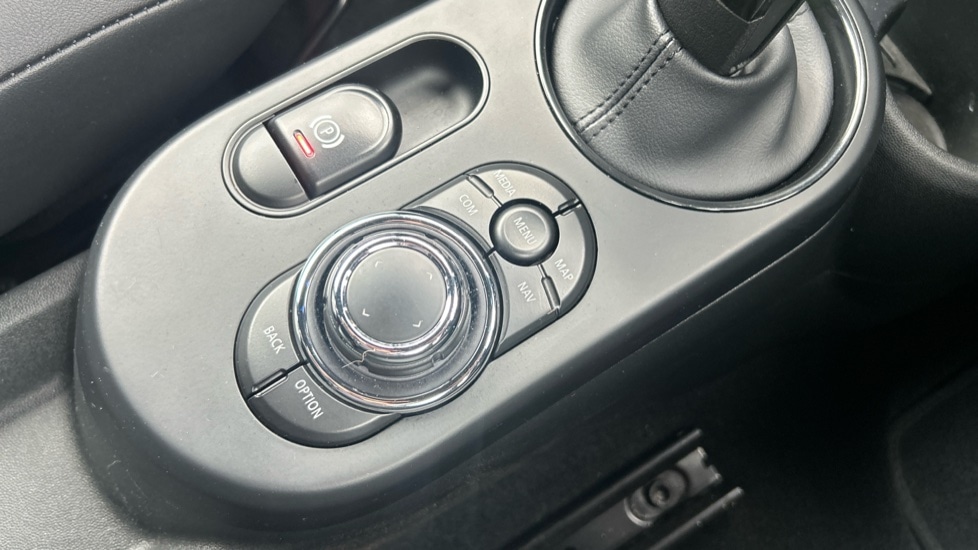 Used MINI Hatch 2022 for sale - 76873353: Photo 19