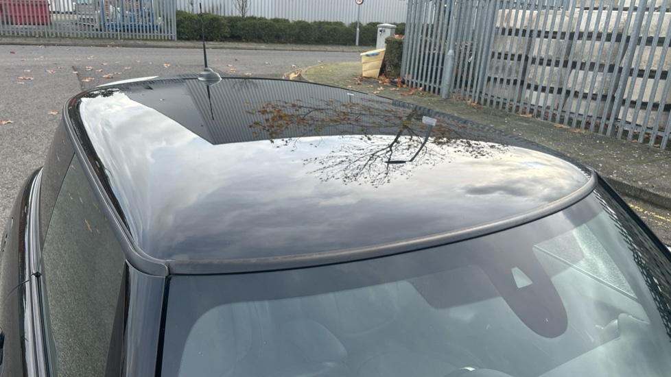 Used MINI Hatch 2022 for sale - 76873353: Photo 28