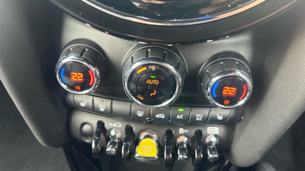 Used MINI Hatch 2022 for sale - 76873353: Photo 33