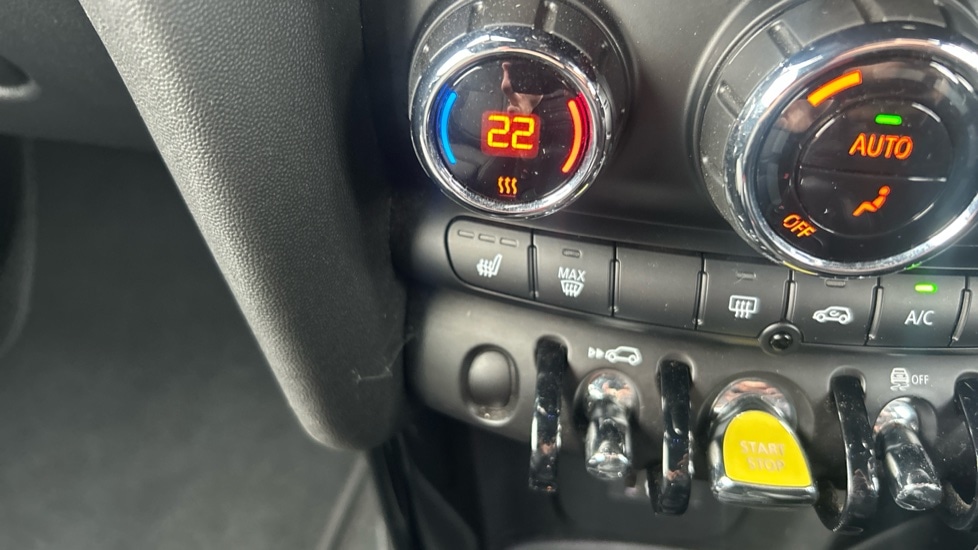 Used MINI Hatch 2022 for sale - 76873353: Photo 34