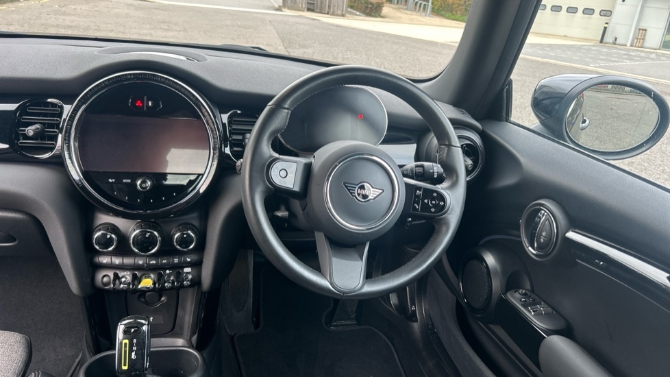 Used MINI Hatch 2022 for sale - 76873353: Photo 5