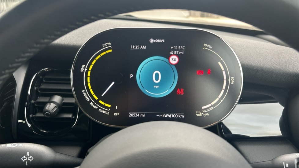 Used MINI Hatch 2022 for sale - 76873353: Photo 9