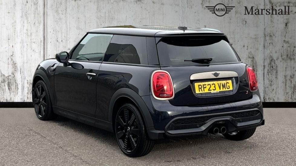 Used MINI Hatch 2023 for sale - 76130806: Photo 2