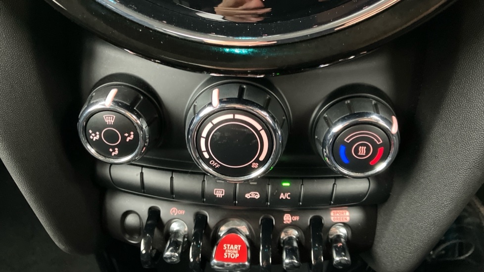 Used MINI Hatch 2022 for sale - 76872745: Photo 32