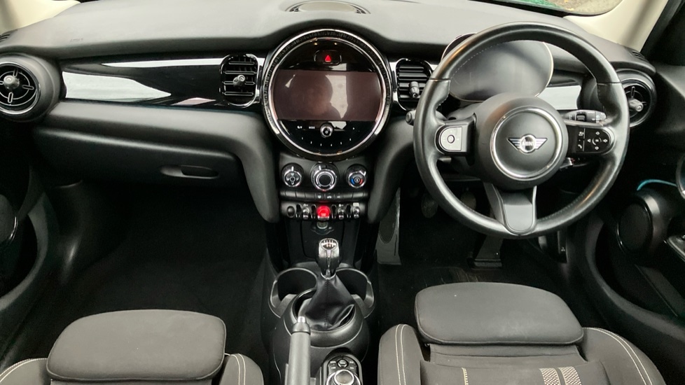 Used MINI Hatch 2022 for sale - 76872745: Photo 4