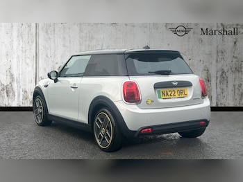 Used MINI Hatch 2022 for sale - 76587080: Photo