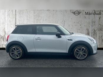 Used MINI Hatch 2022 for sale - 76587080: Photo