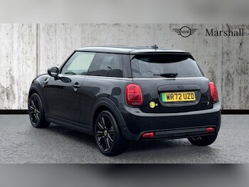 Used MINI Hatch 2022 for sale - 76933076: Photo