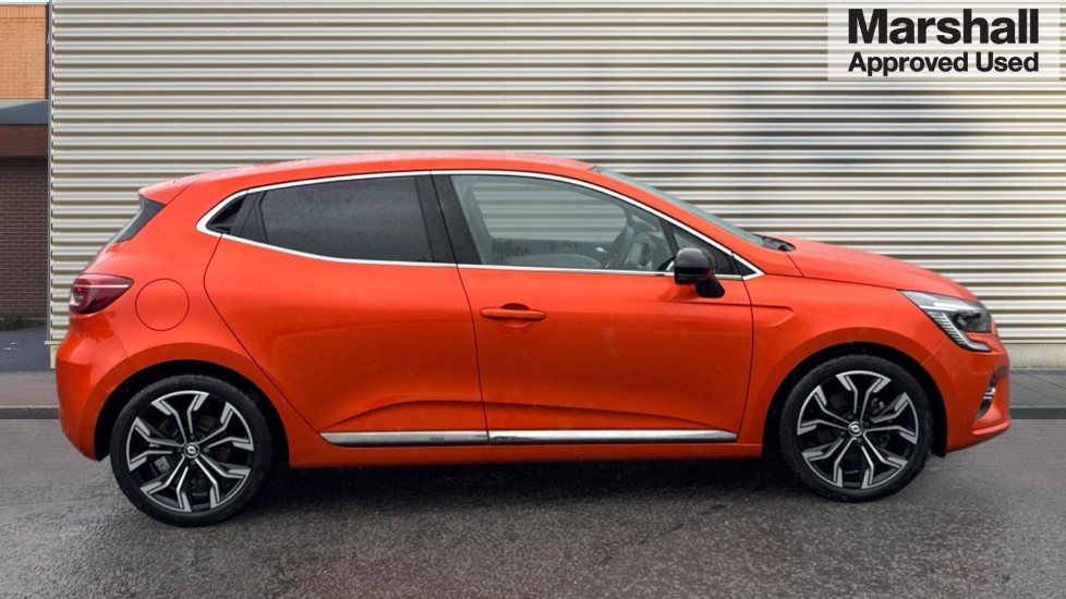 Used Renault Clio 2023 for sale - 76086519: Photo 2