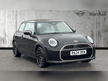 Used MINI Cooper 2024 for sale - 76086497: Photo